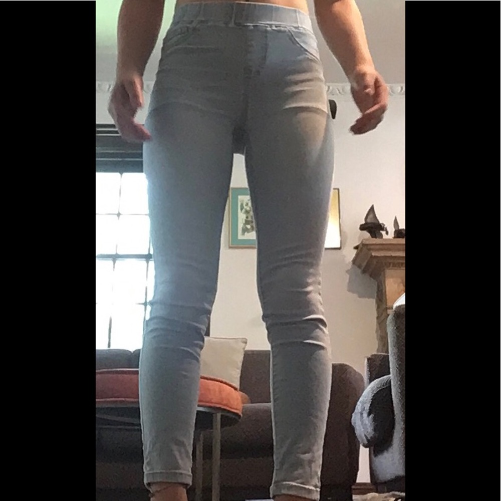 Cat&Jack light blue wash jeggings